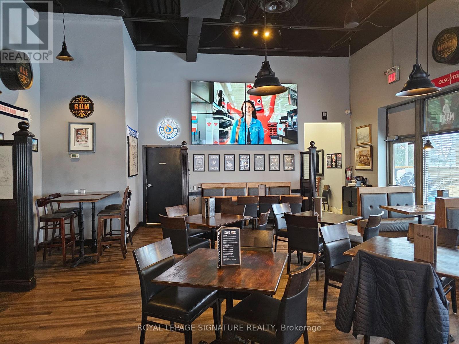 56 - 2537 Regional Road, Hamilton (Binbrook), Ontario  L0R 1C0 - Photo 6 - X12292322