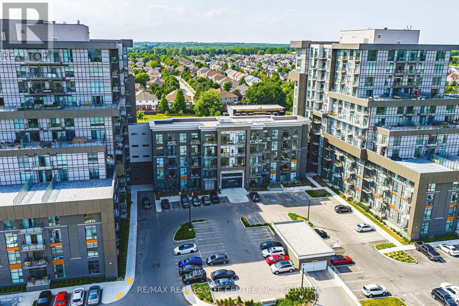 1213 - 450 Dundas Street E, Hamilton, Ontario  L0R 2H8 - Photo 2 - X12292387