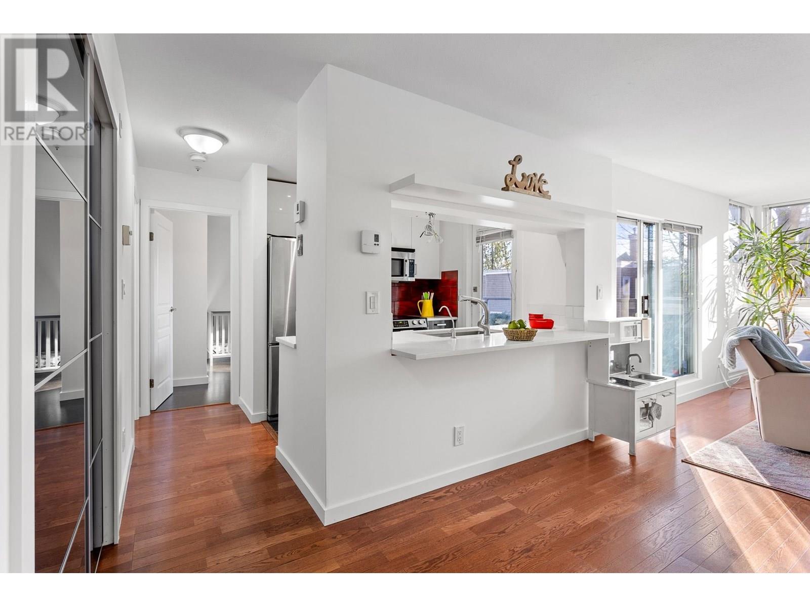 212 8460 Jellicoe Street, Vancouver, British Columbia  V5S 4S8 - Photo 12 - R3028193