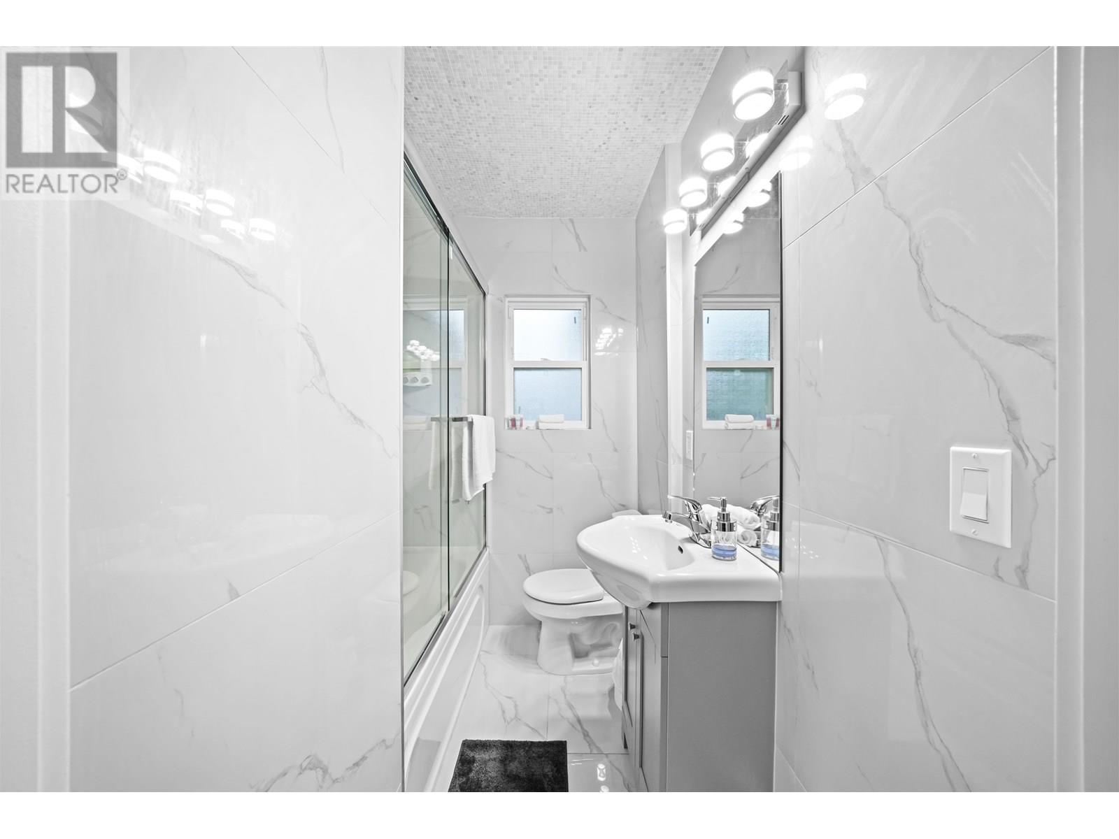 1715 Se Marine Drive, Vancouver, British Columbia  V5P 2R7 - Photo 20 - R3028106