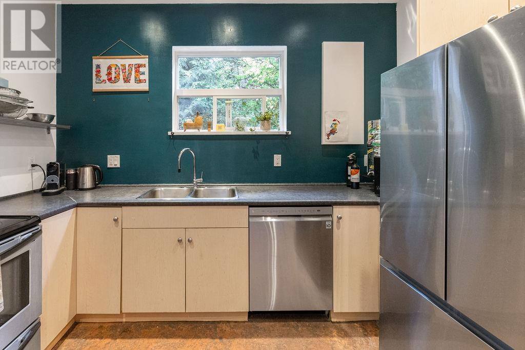 4174 Sunshine Coast Highway, Sechelt, British Columbia  V7Z 0A4 - Photo 12 - R3028178