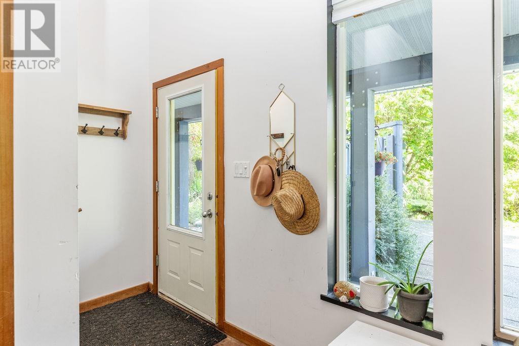 4174 Sunshine Coast Highway, Sechelt, British Columbia  V7Z 0A4 - Photo 14 - R3028178