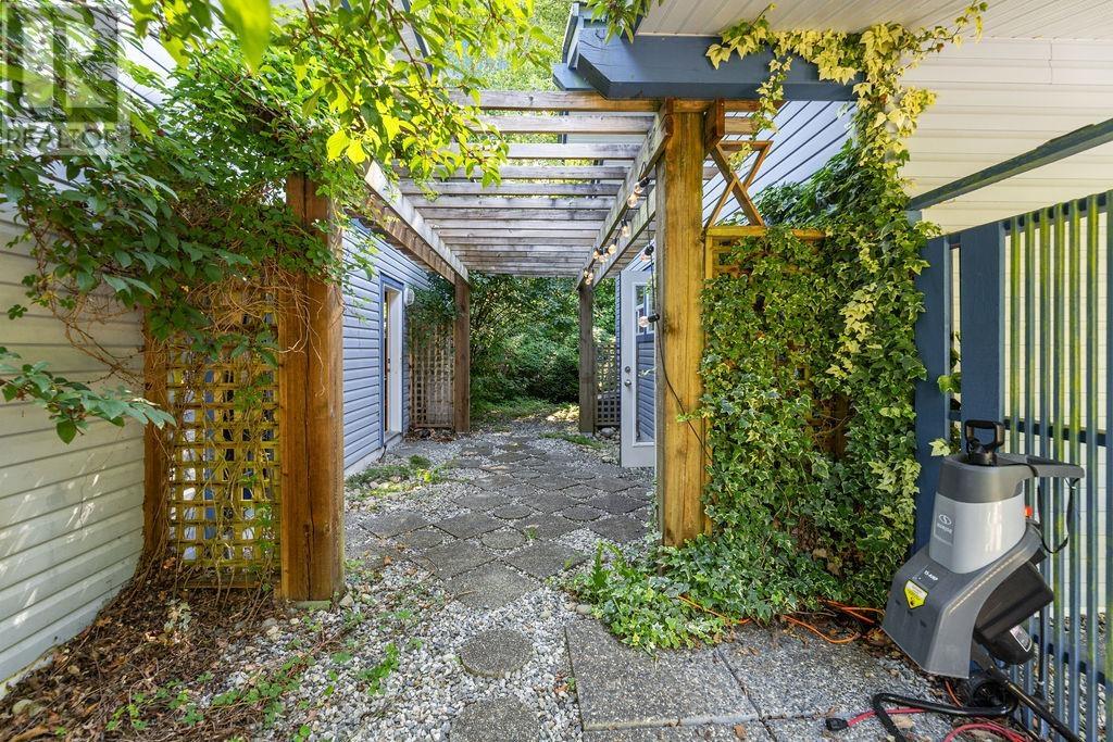 4174 Sunshine Coast Highway, Sechelt, British Columbia  V7Z 0A4 - Photo 19 - R3028178