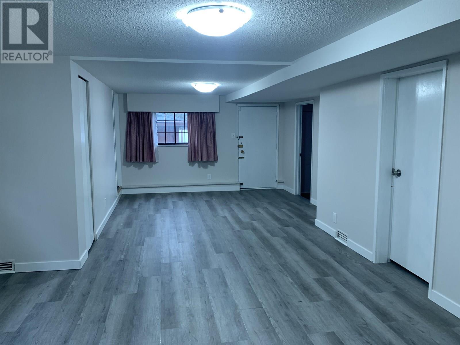4040 Saint Catherines Street, Vancouver, British Columbia  V5V 4L6 - Photo 2 - R3028205