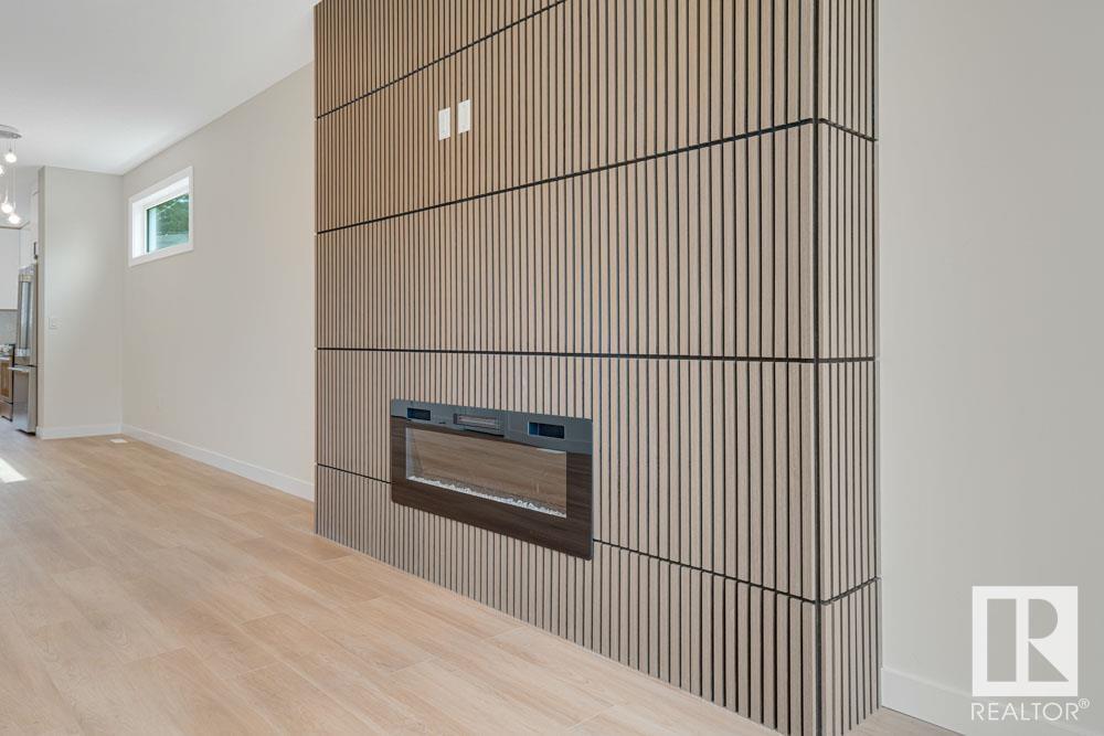 Property at 8713 149 ST NW image 3
