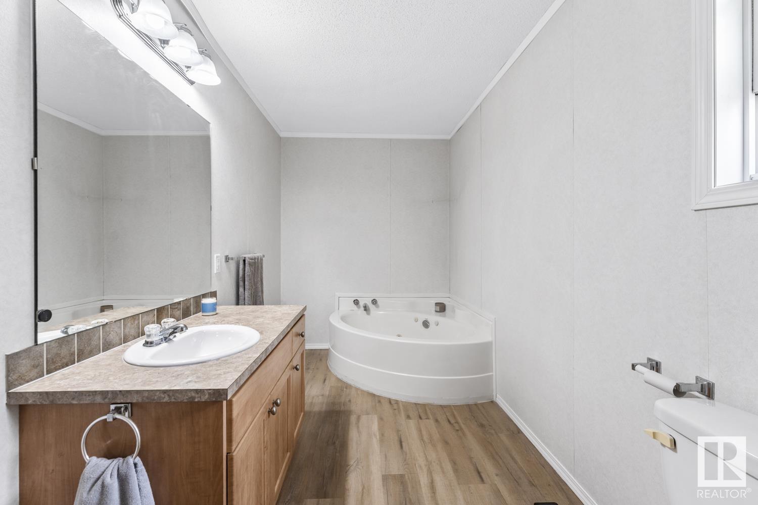 4709 51 Av, La Corey, Alberta  T0A 2E0 - Photo 18 - E4448378