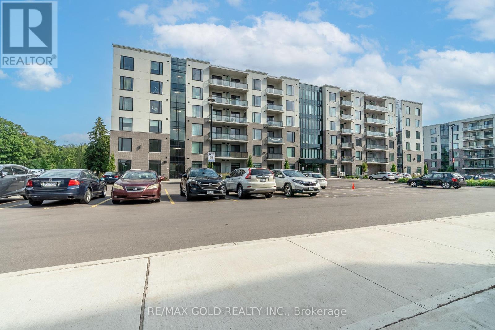 Property at 404 - 107 ROGER STREET image 1