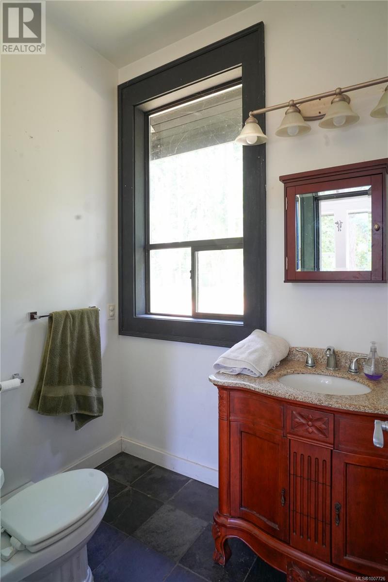 1710 North End Rd, Salt Spring, British Columbia  V8K 1C6 - Photo 15 - 1007726