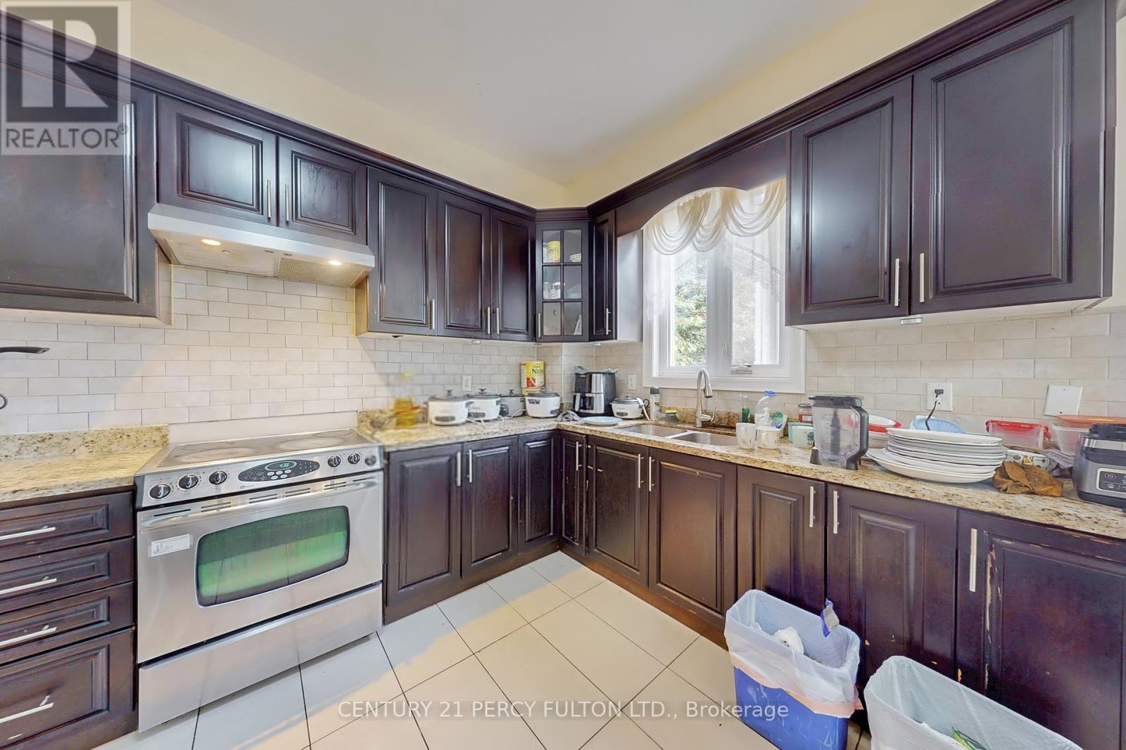 33 Wanstead Avenue, Toronto, Ontario  M1L 3L3 - Photo 10 - E12292451