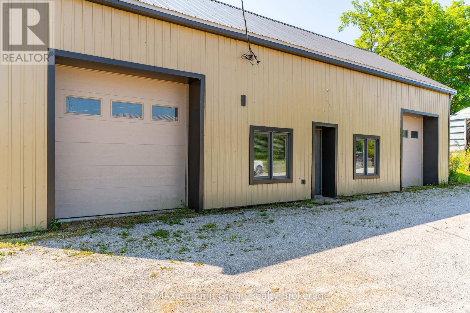 140 & 145 Wellington Street, Grey Highlands, Ontario  N0C 1C0 - Photo 5 - X12292485