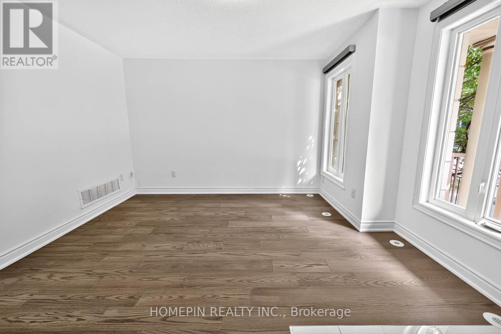Property at 18 TIMES AVENUE image 3