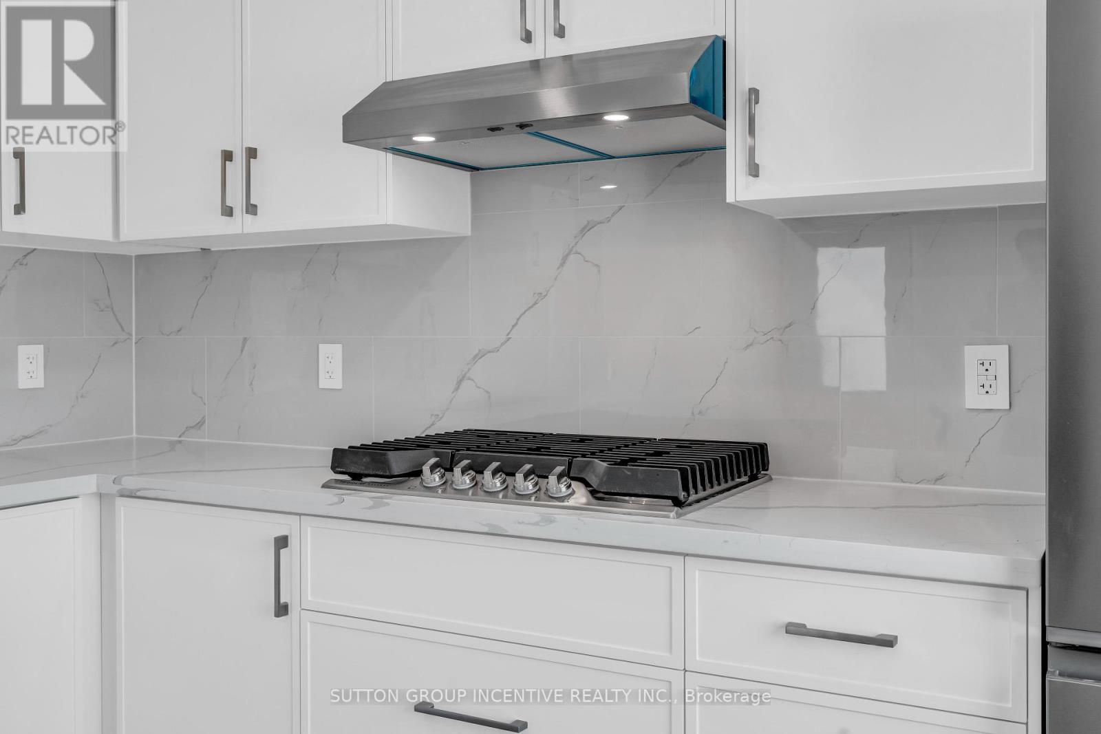 55 Dorward Drive, Toronto (Mount Olive-Silverstone-Jamestown), Ontario  M9V 2J4 - Photo 38 - W12292431