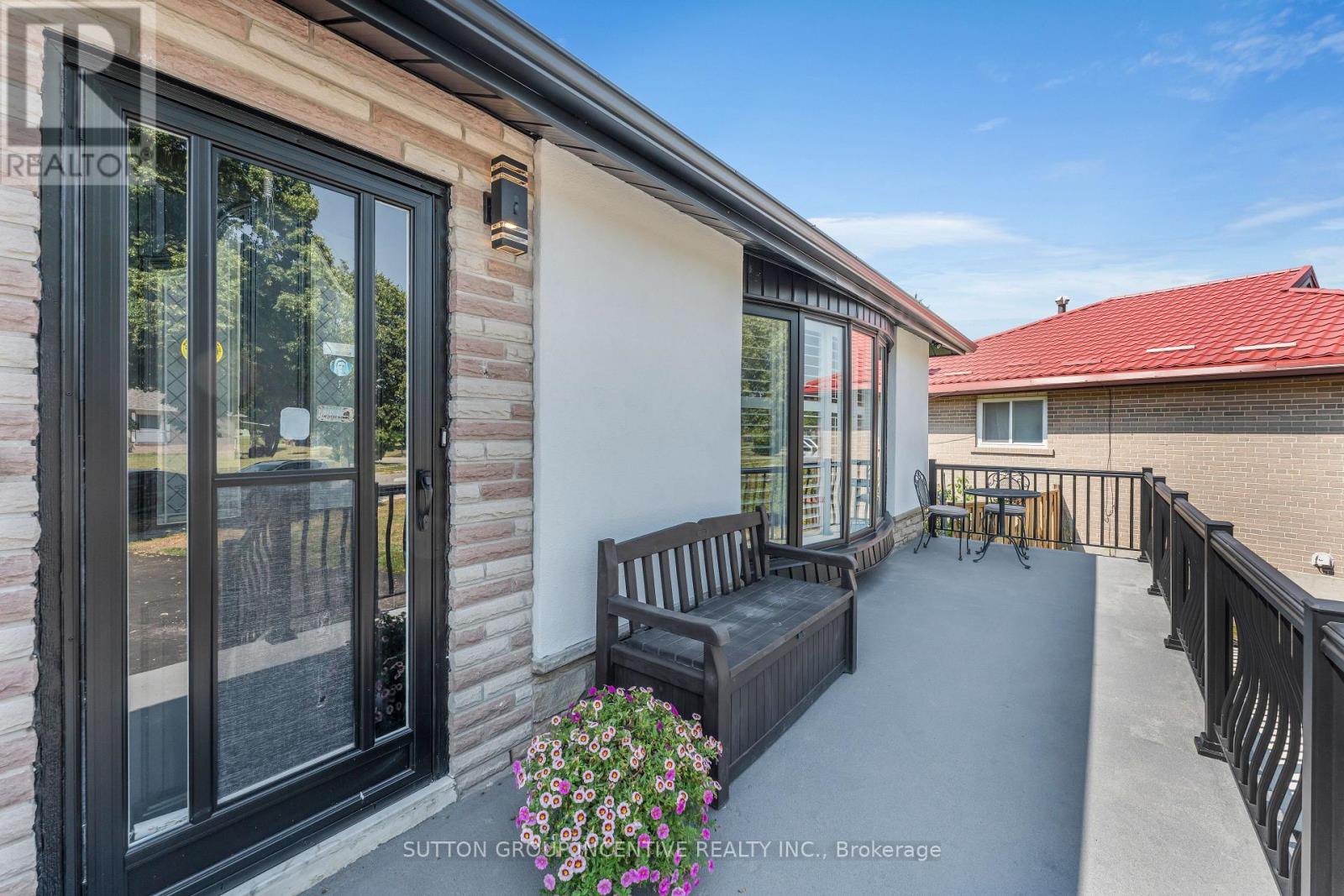 55 Dorward Drive, Toronto, Ontario  M9V 2J4 - Photo 4 - W12292431