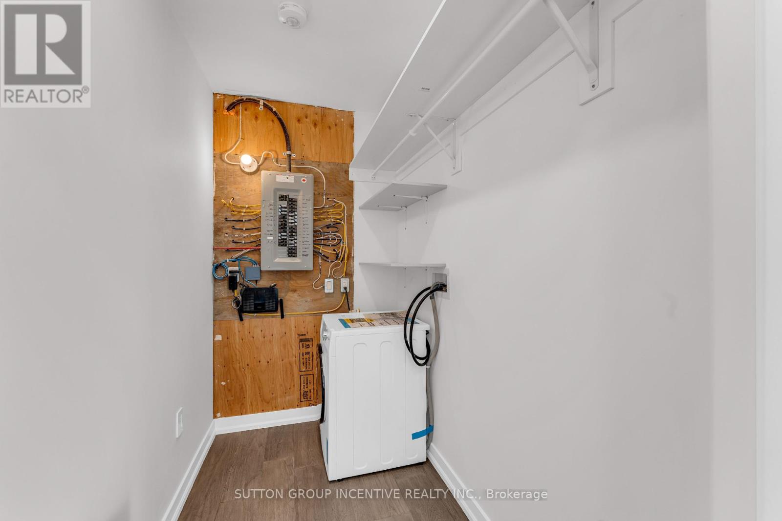 55 Dorward Drive, Toronto (Mount Olive-Silverstone-Jamestown), Ontario  M9V 2J4 - Photo 41 - W12292431