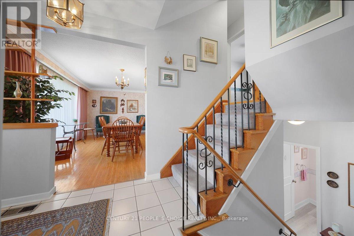 Property at 2374 TRUSCOTT DRIVE image 4