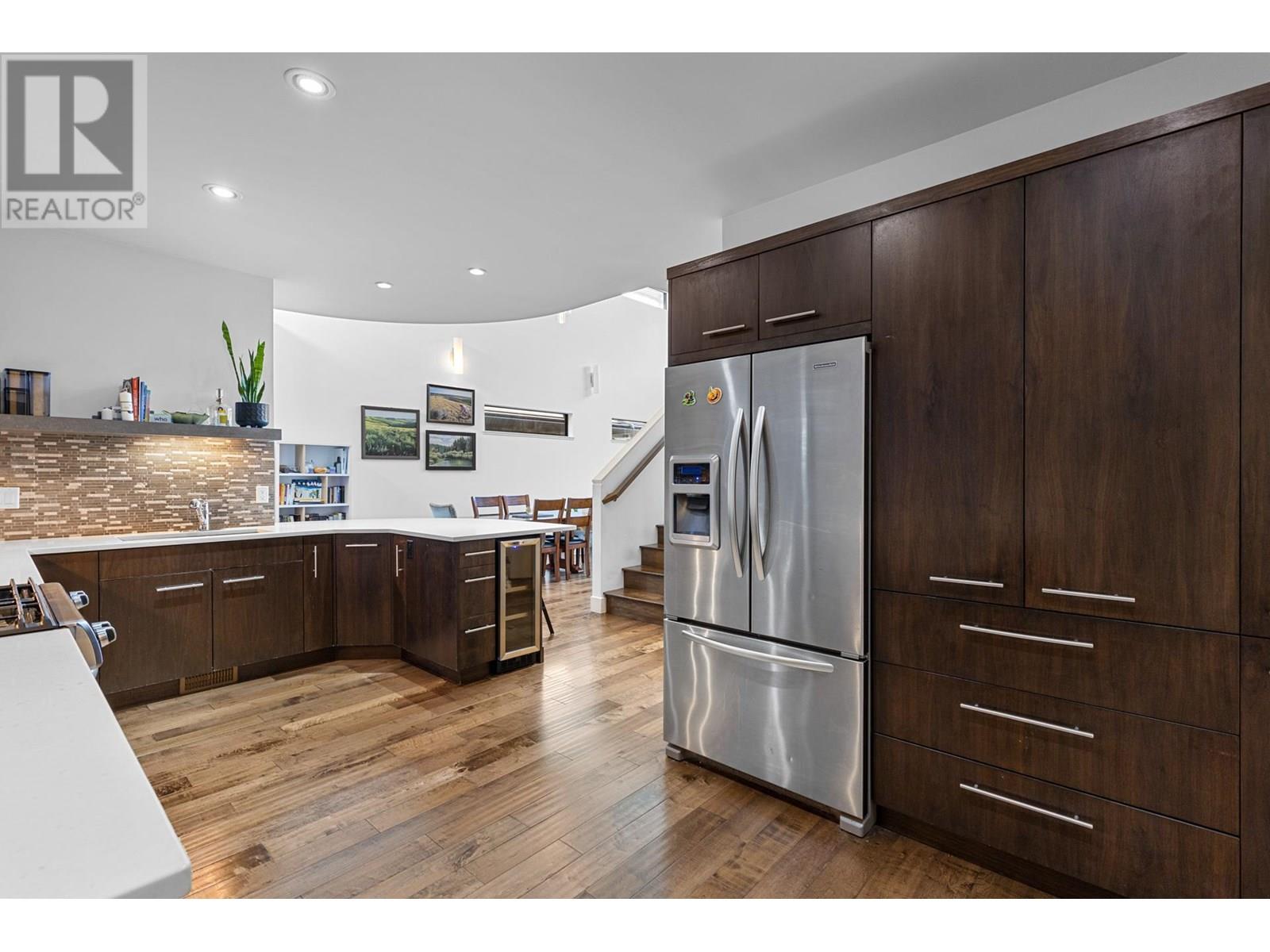 Property at 570 Sarsons Road Unit# 18 image 3