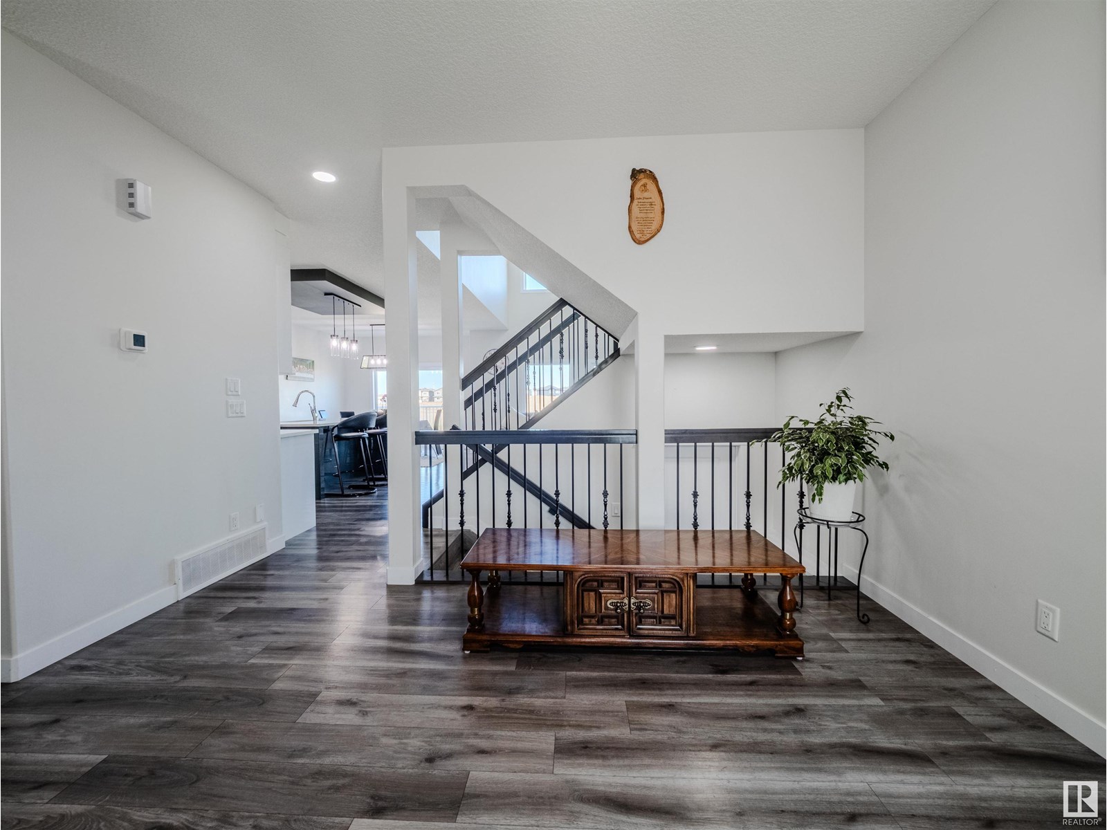 334 Aston Cl, Leduc, Alberta  T9E 1H9 - Photo 3 - E4438412
