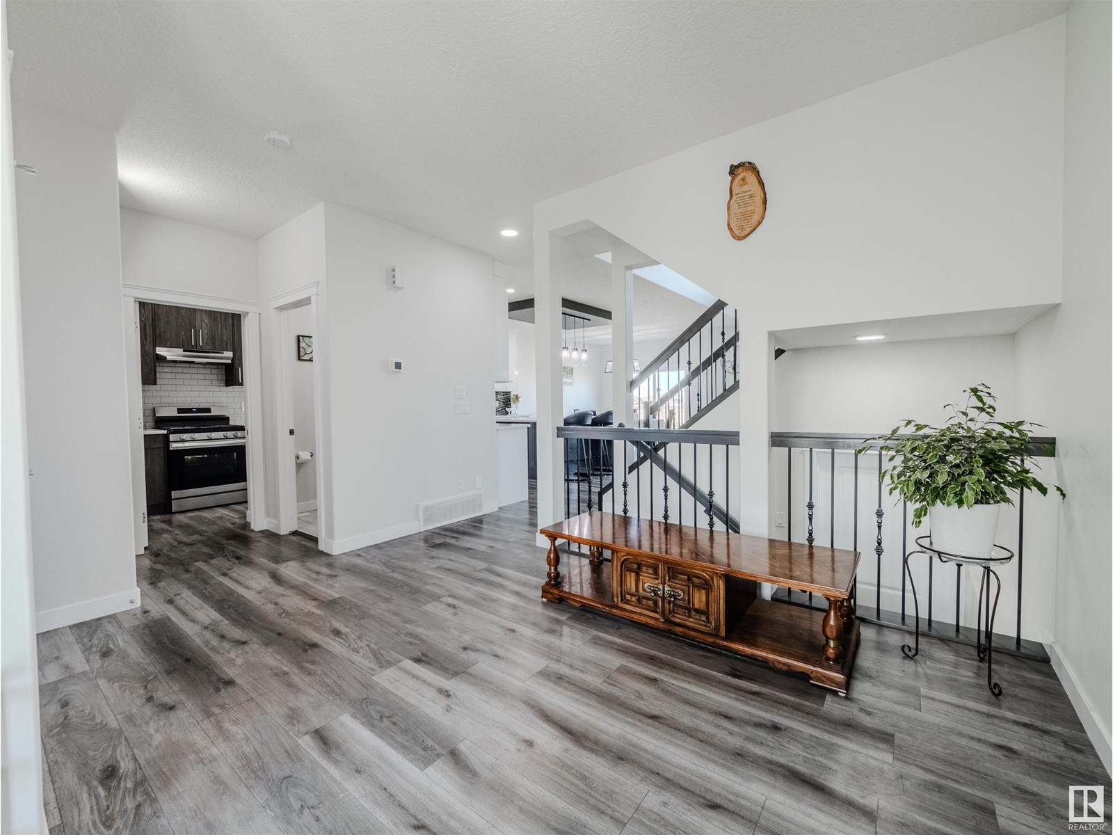 334 Aston Cl, Leduc, Alberta  T9E 1H9 - Photo 4 - E4438412