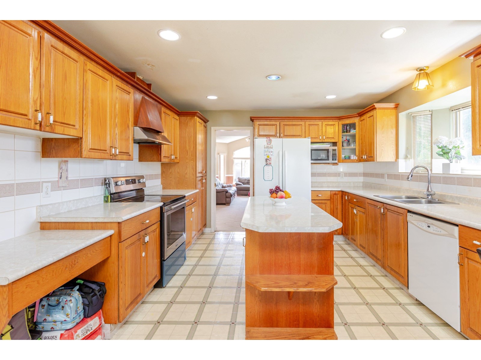3701 Blue Jay Street, Abbotsford, British Columbia  V2T 6R6 - Photo 7 - R3027226