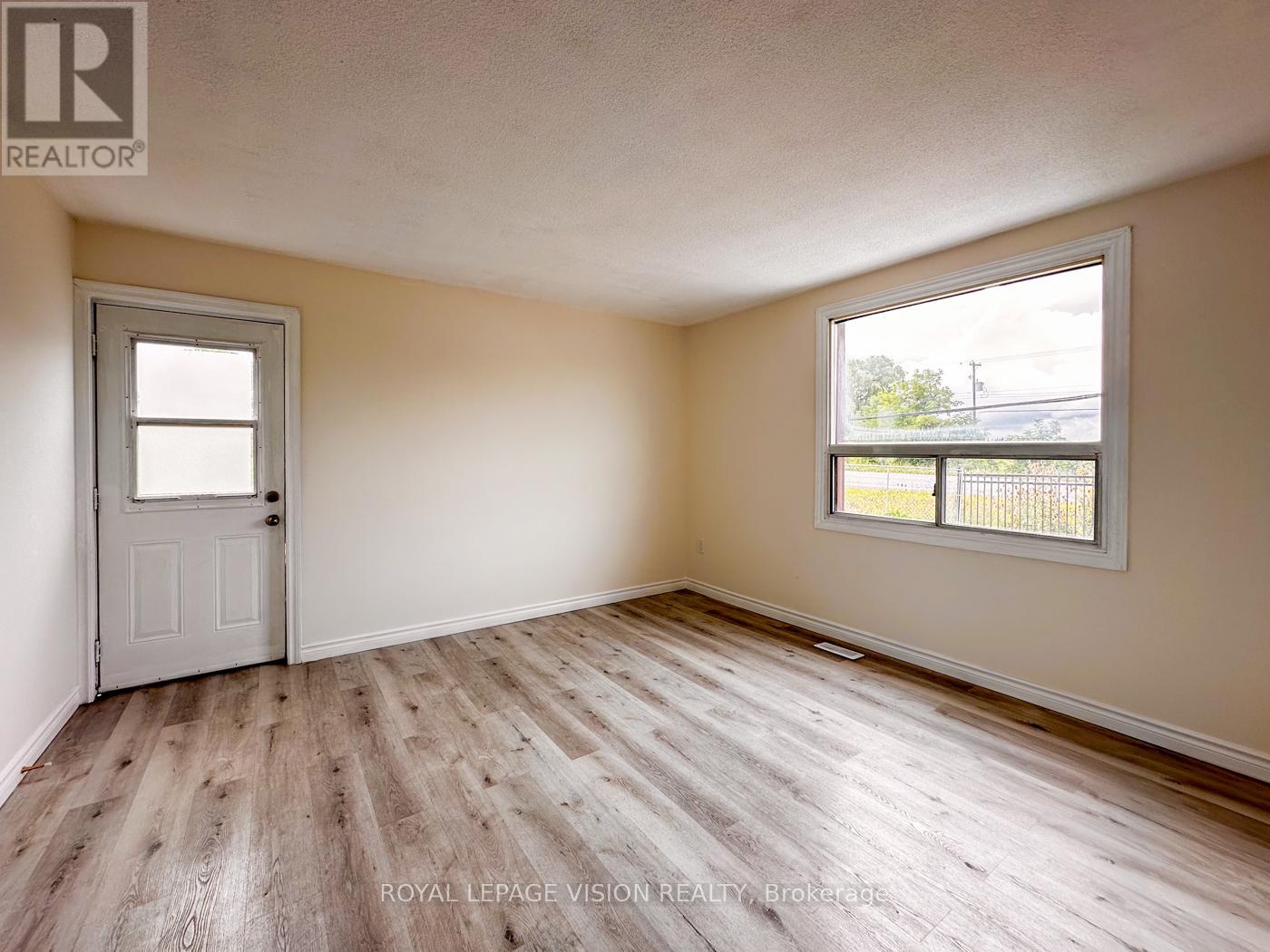 4049 Hwy 6, Hamilton, Ontario  L0R 1W0 - Photo 10 - X12283129