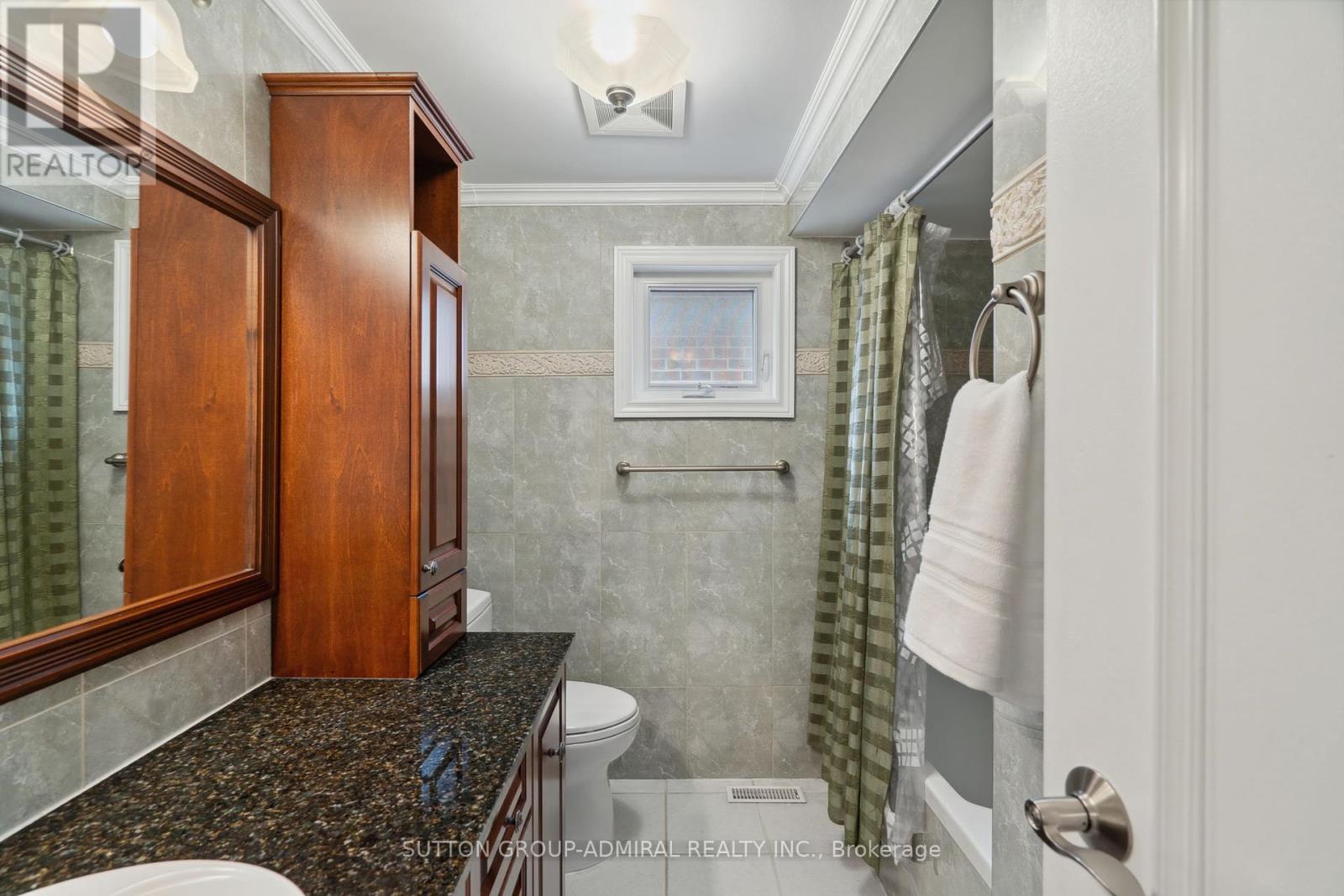 24 Patrice Crescent, Vaughan (Crestwood-Springfarm-Yorkhill), Ontario  L4J 4Y8 - Photo 30 - N12292508