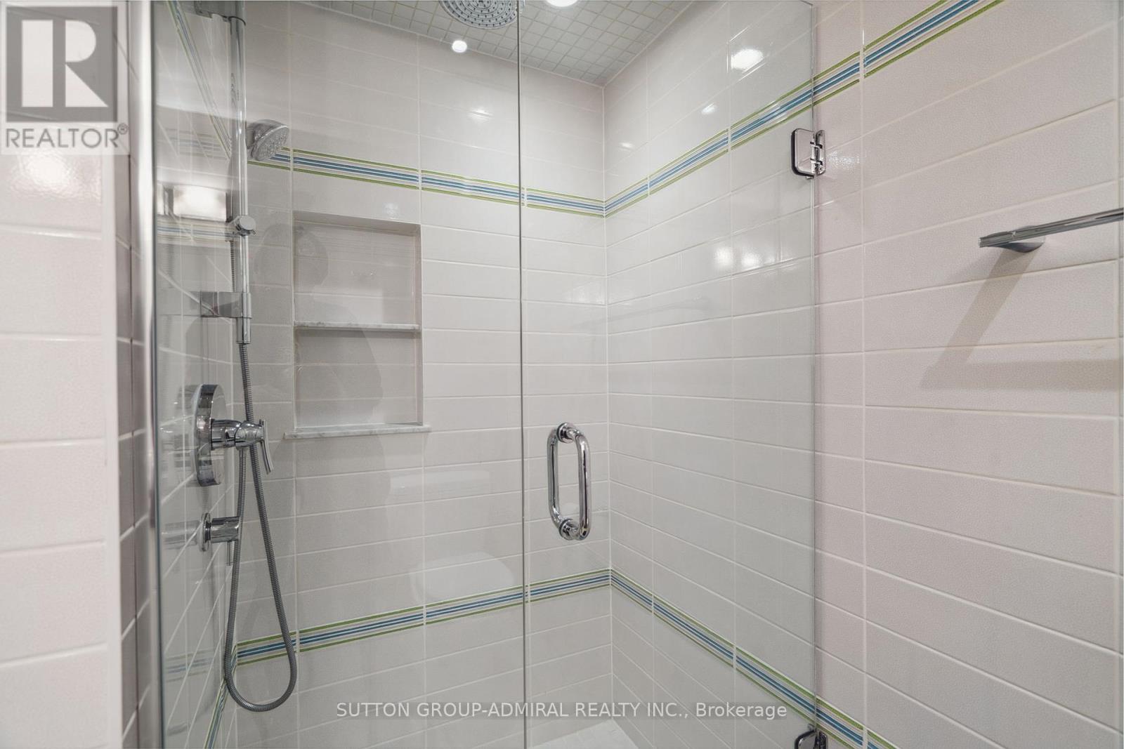 24 Patrice Crescent, Vaughan (Crestwood-Springfarm-Yorkhill), Ontario  L4J 4Y8 - Photo 33 - N12292508