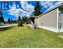 833 Columbia Crescent, nakusp, British Columbia