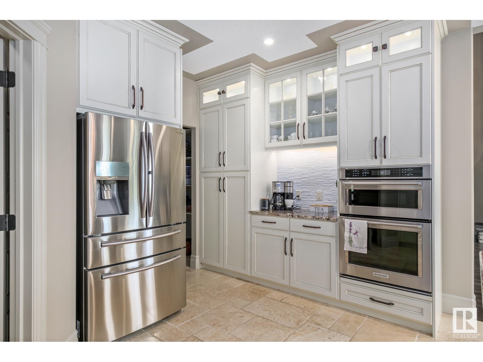 Property at #1030 50125 RGE ROAD 233 image 1