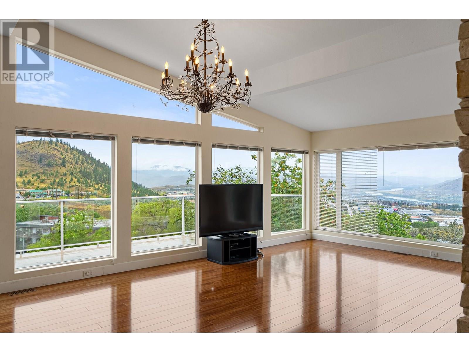 Property at 845 Gleneagles Drive image 2