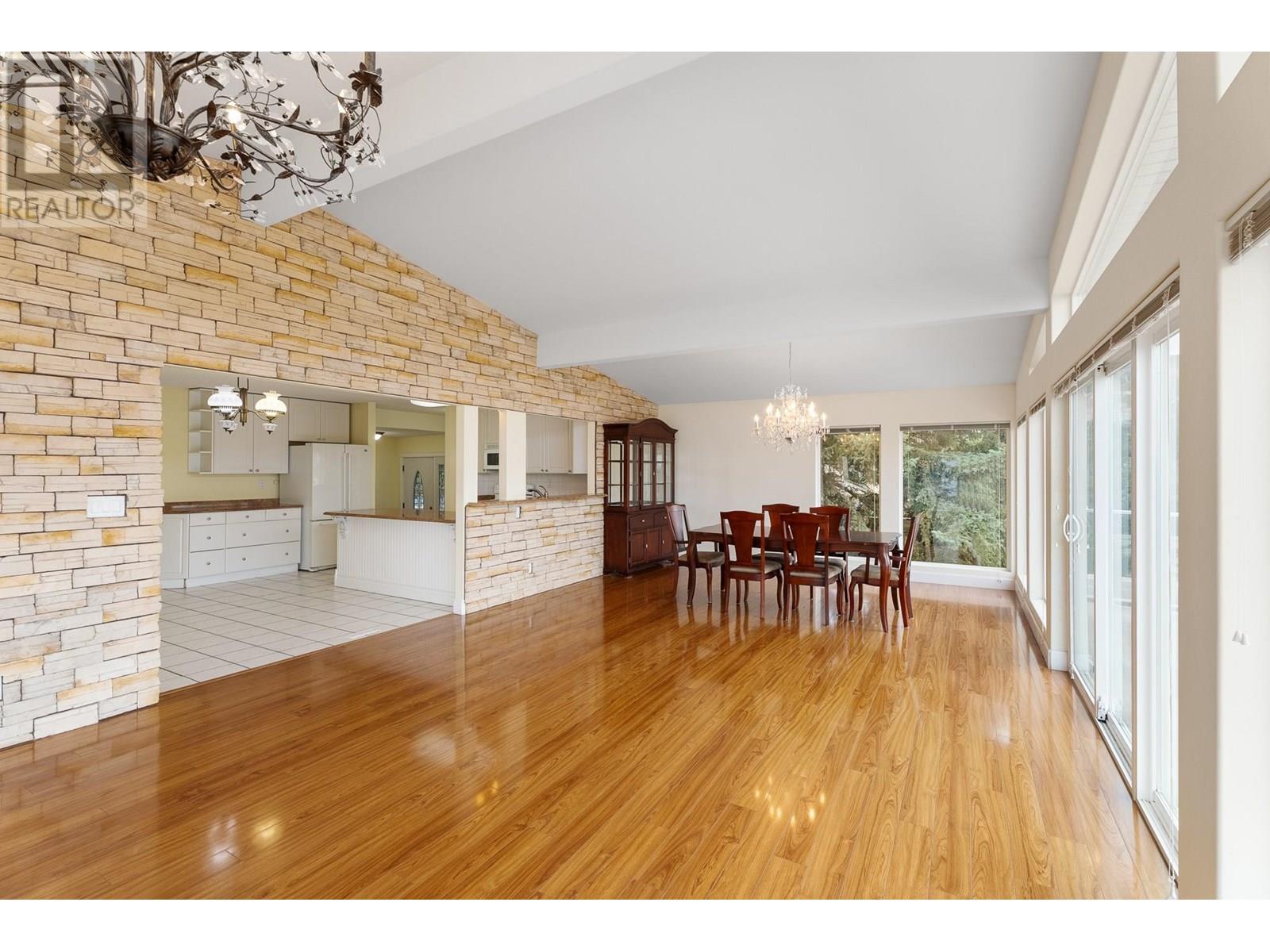 Property at 845 Gleneagles Drive image 3