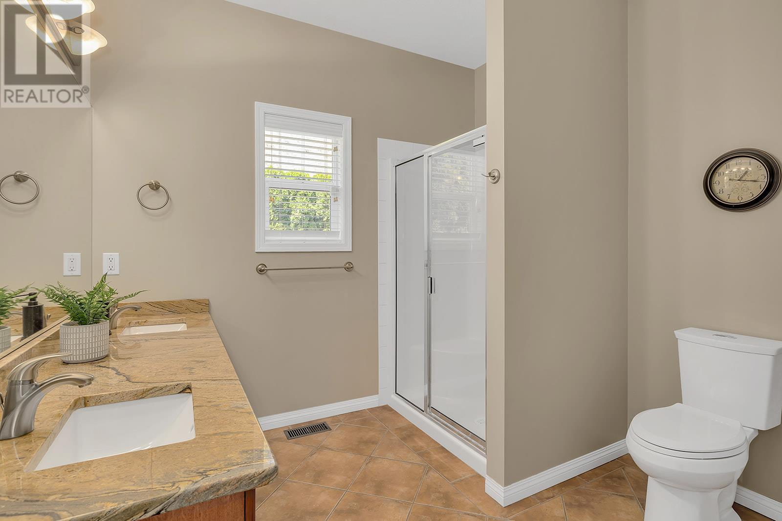 2040 Spyglass Way, West Kelowna, British Columbia  V1Z 3Z7 - Photo 26 - 10356494