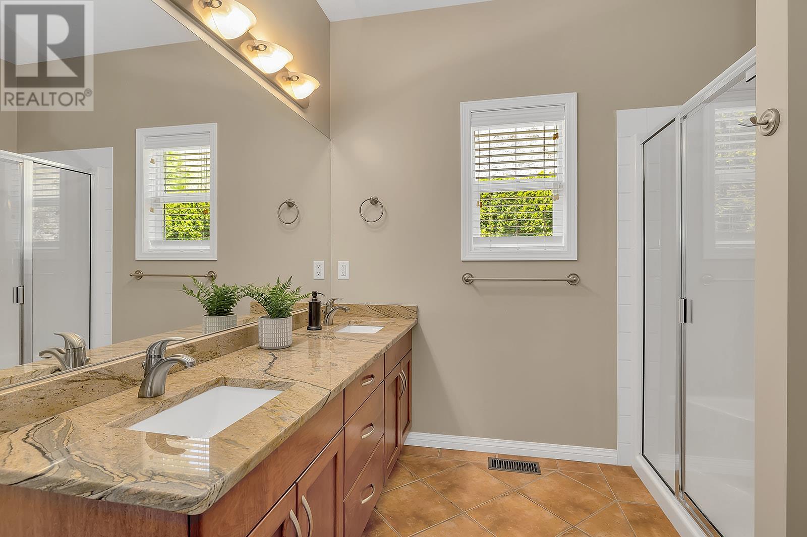 2040 Spyglass Way, West Kelowna, British Columbia  V1Z 3Z7 - Photo 27 - 10356494