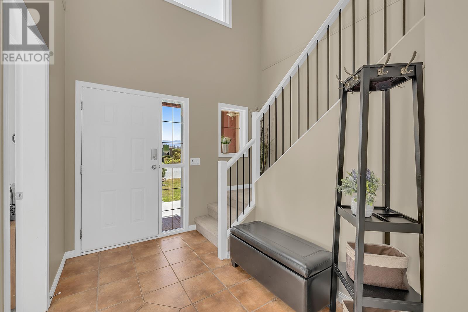 2040 Spyglass Way, West Kelowna, British Columbia  V1Z 3Z7 - Photo 33 - 10356494