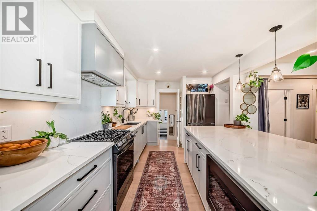 Property at 4719 Charleswood Drive NW image 4