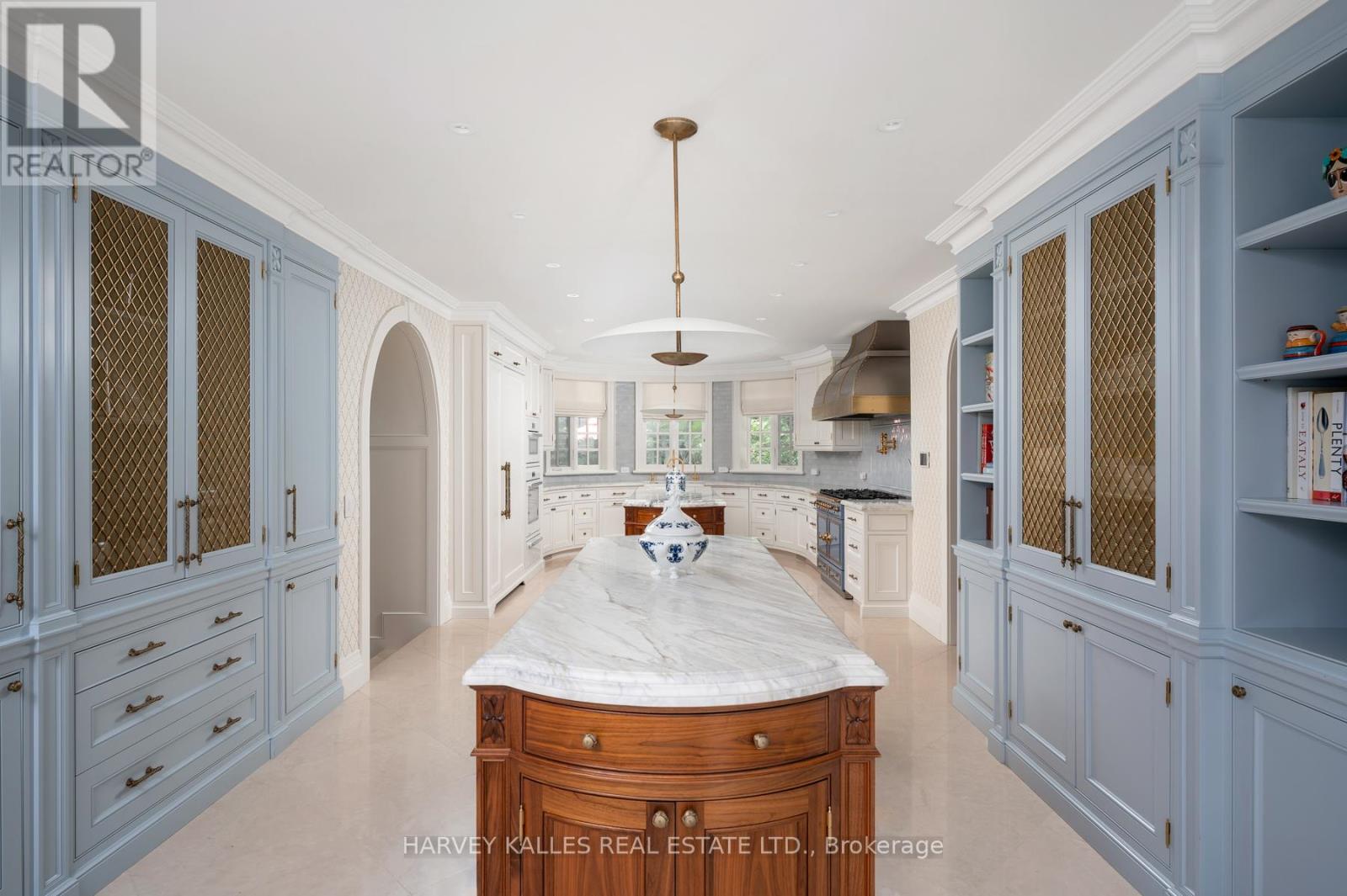 108 Sandringham Drive, Toronto, Ontario  M3H 1C9 - Photo 10 - C12292526
