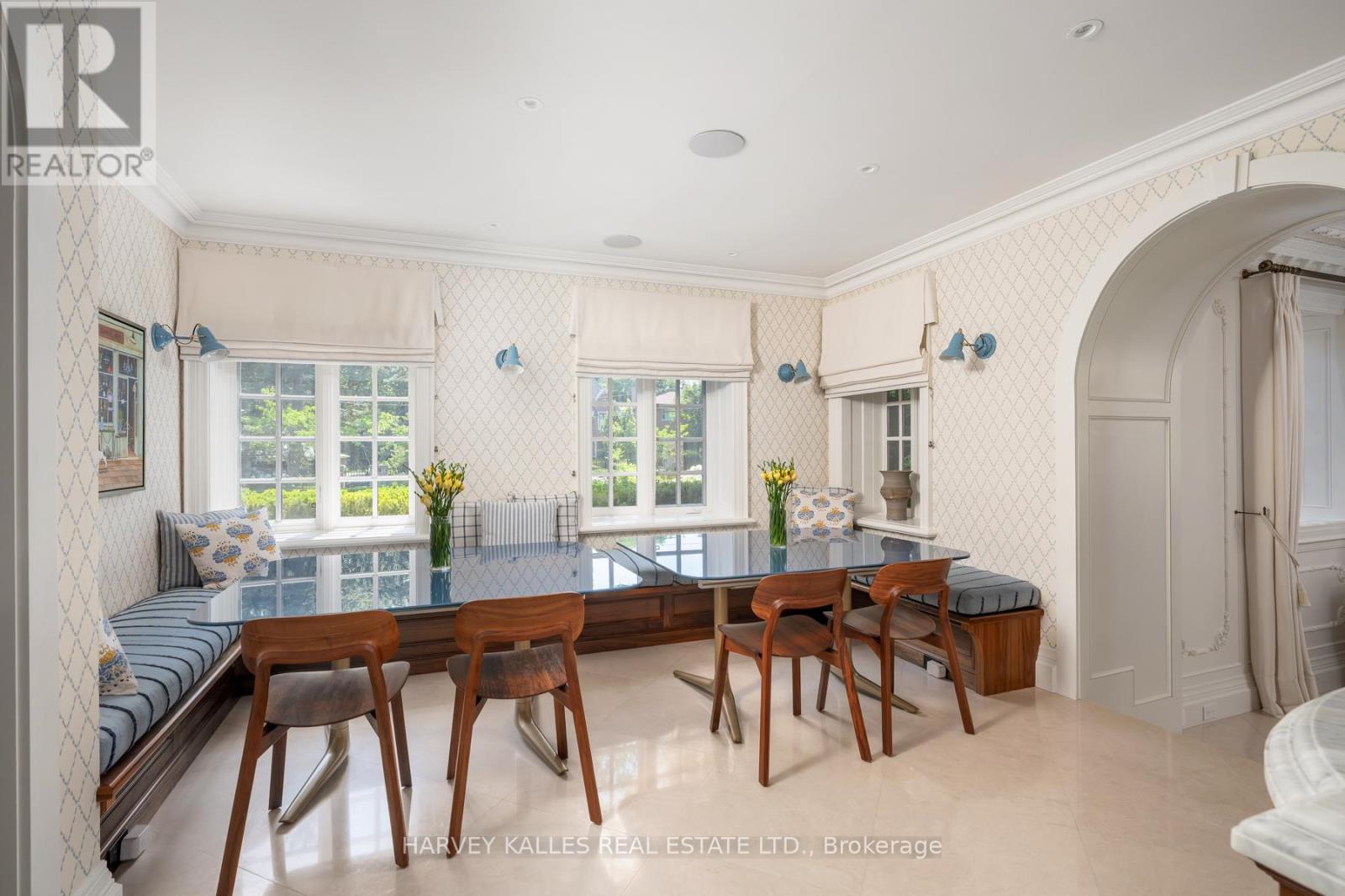 108 Sandringham Drive, Toronto, Ontario  M3H 1C9 - Photo 12 - C12292526