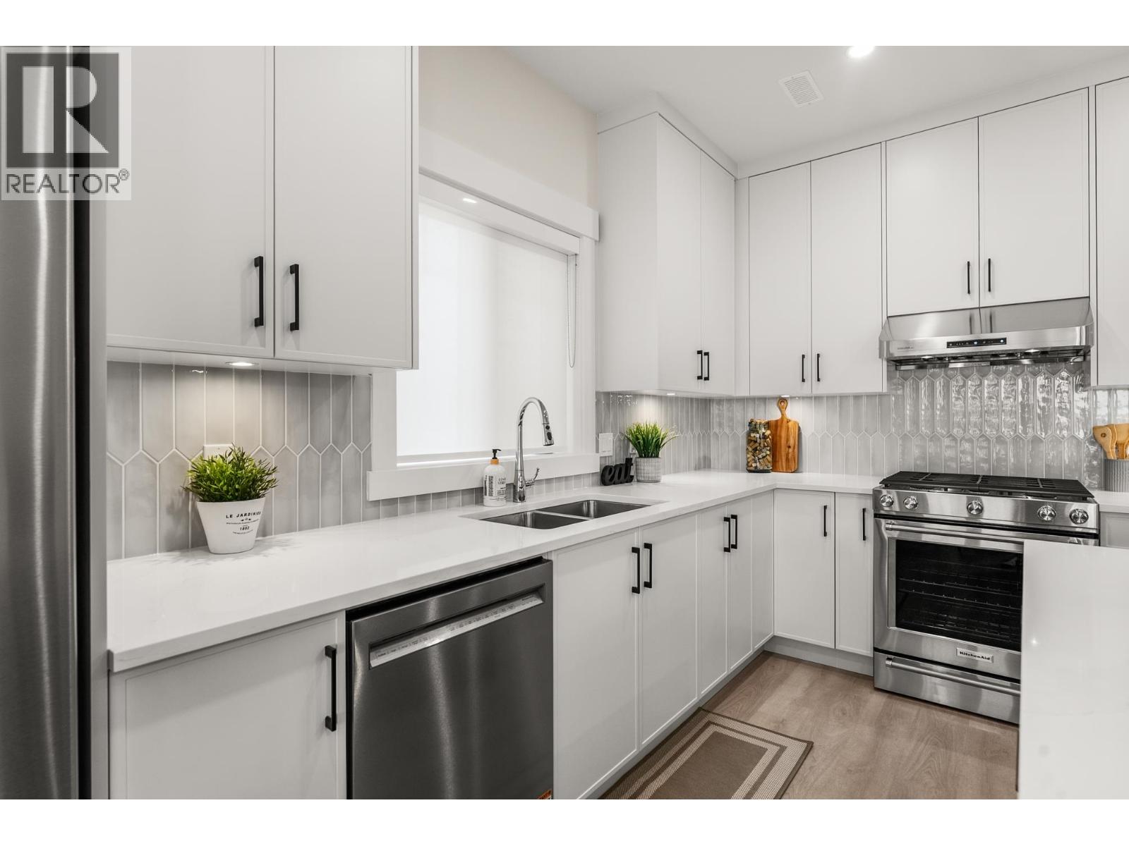 11960 4th Avenue, Richmond, British Columbia  V7E 3H8 - Photo 6 - R3028148