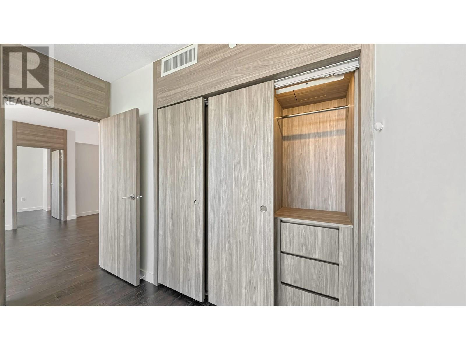 893 8671 Hazelbridge Way, Richmond, British Columbia  V6X 0W9 - Photo 32 - R3026937