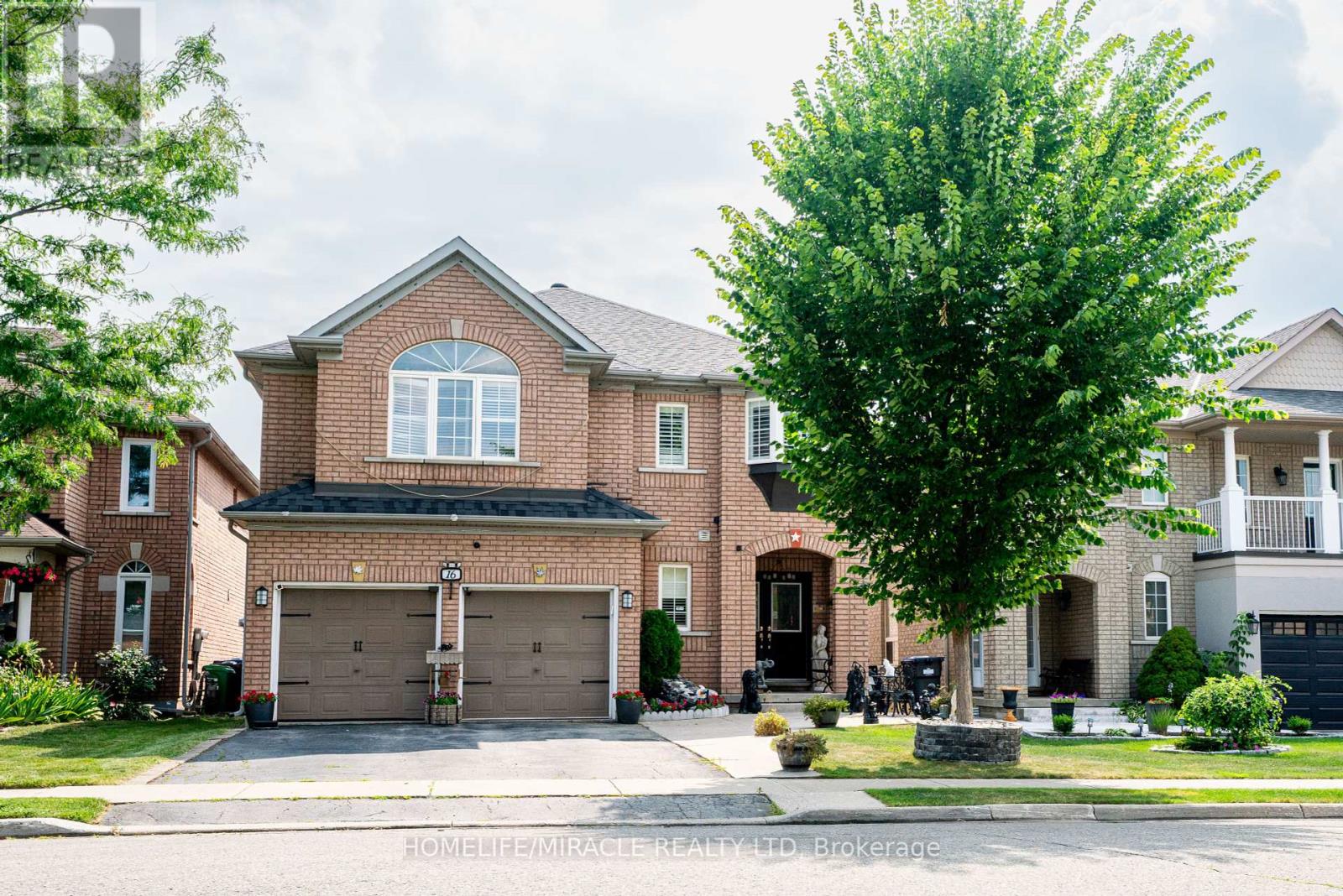 Property at 16 SIGNET COURT image 1
