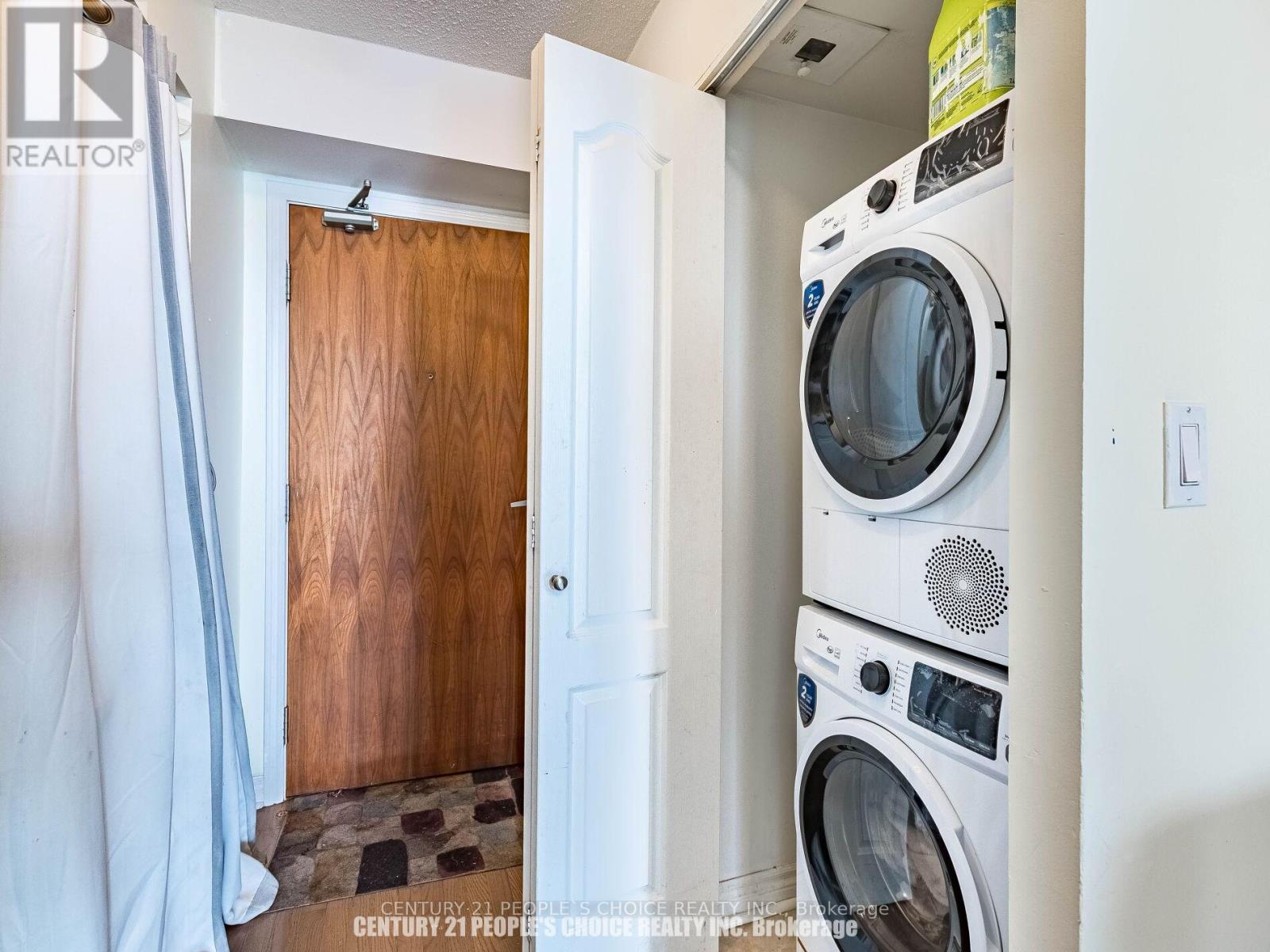 903 - 1 Elm Drive, Mississauga, Ontario L5B 4M1 - Photo 12 - W12292551