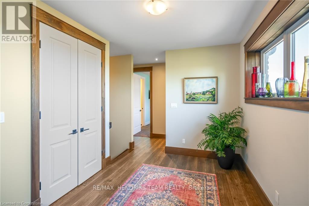 3713 Nineteenth Street, Lincoln (Lincoln-Jordan/vineland), Ontario  L0R 1S0 - Photo 17 - X12292608