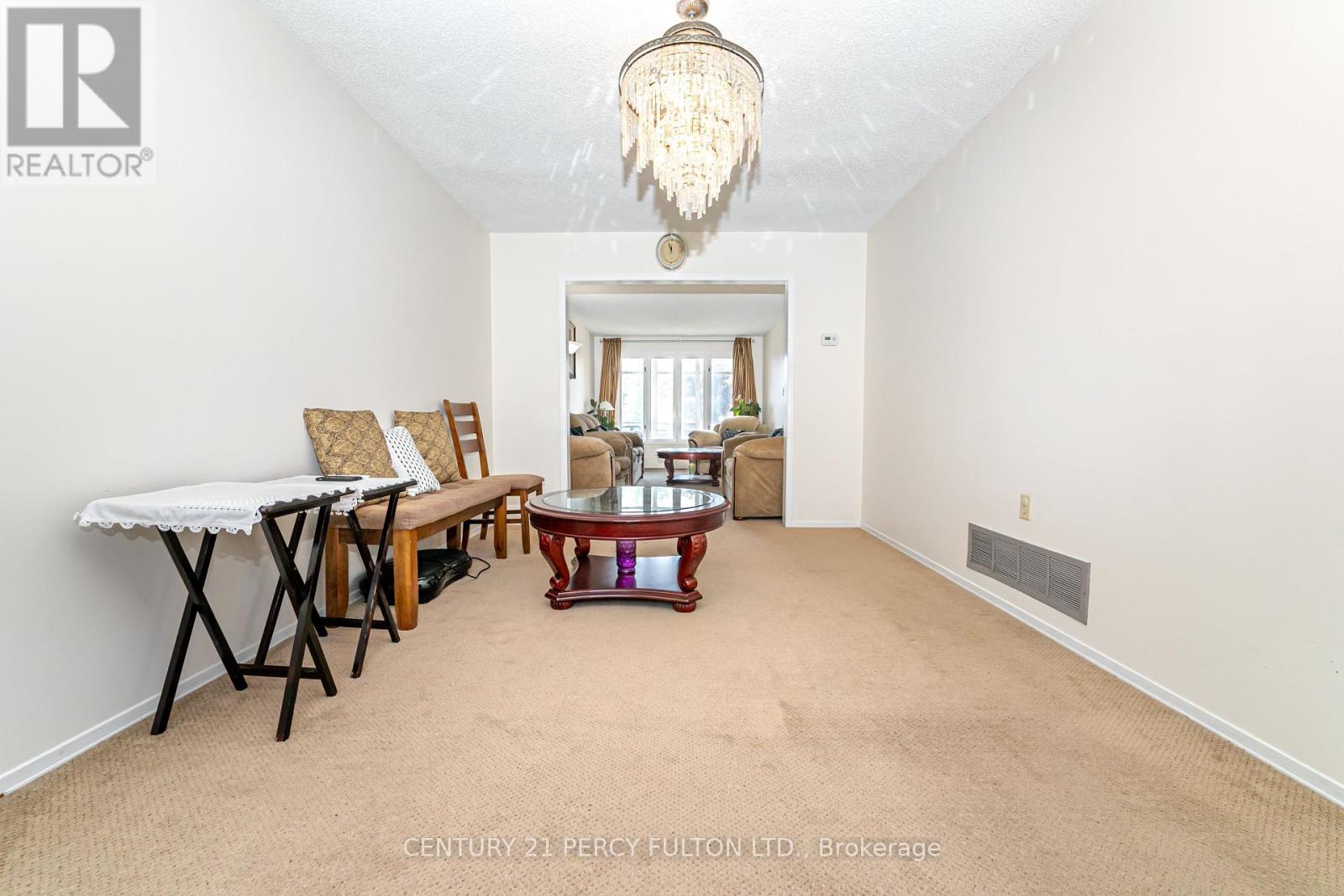 1634 Beaton Way, Pickering, Ontario  L1X 1X8 - Photo 12 - E12292579
