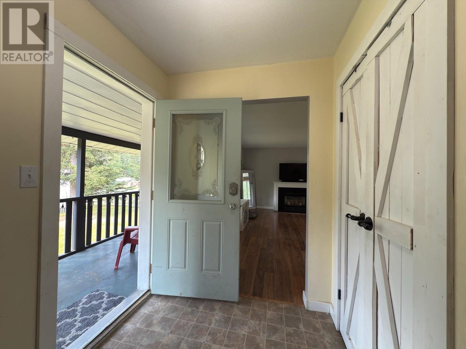 295 Westcoast Road, Williams Lake, British Columbia  V2G 5N3 - Photo 11 - R3028257