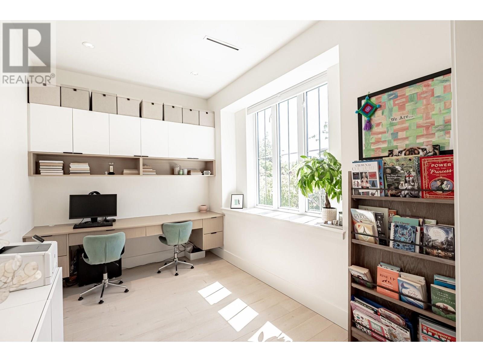 3123 W 16th Avenue, Vancouver, British Columbia  V6K 3C9 - Photo 3 - R3028278