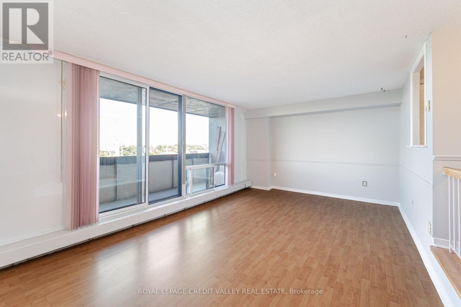 405 - 5 San Romanoway, Toronto, Ontario  M3N 2Y4 - Photo 14 - W12292562