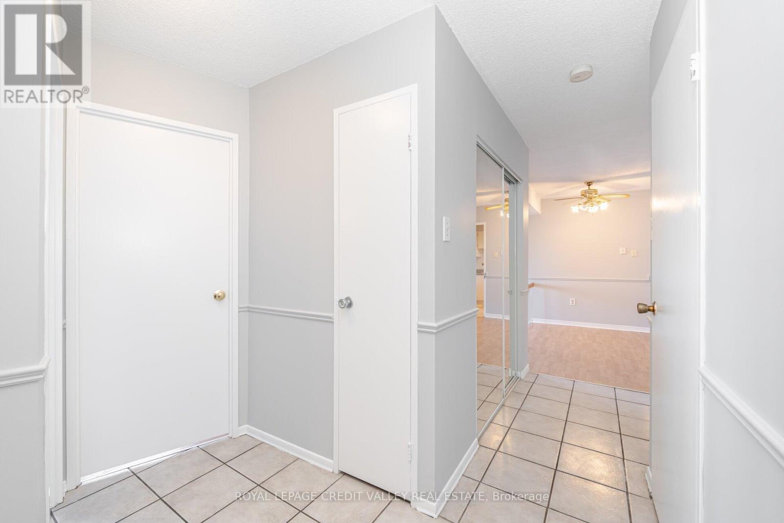 405 - 5 San Romanoway, Toronto, Ontario  M3N 2Y4 - Photo 19 - W12292562