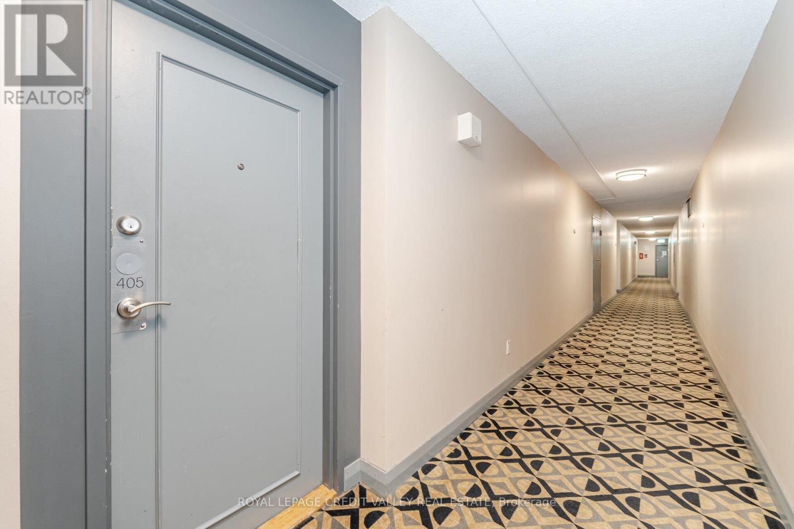 405 - 5 San Romanoway, Toronto, Ontario  M3N 2Y4 - Photo 4 - W12292562