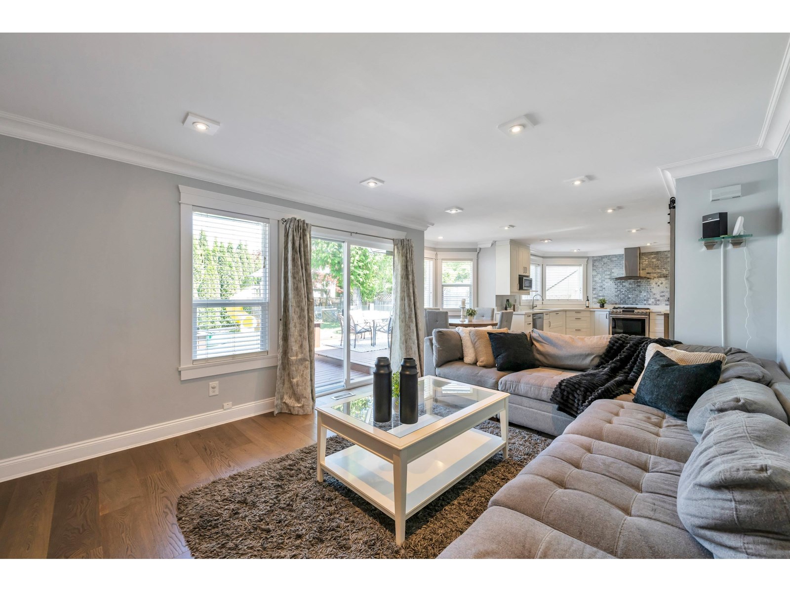 Property at 22111 46 AVENUE image 4