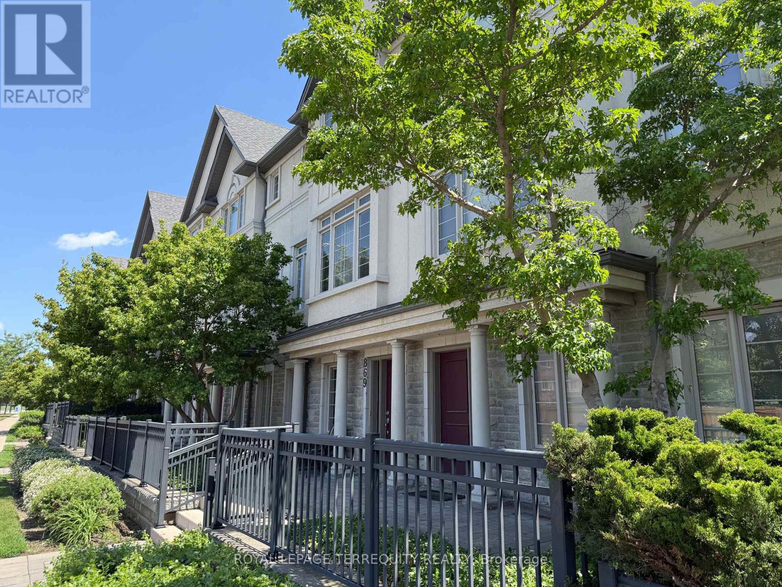 Property at 25 - 871 NEW WESTMINSTER DRIVE image 1