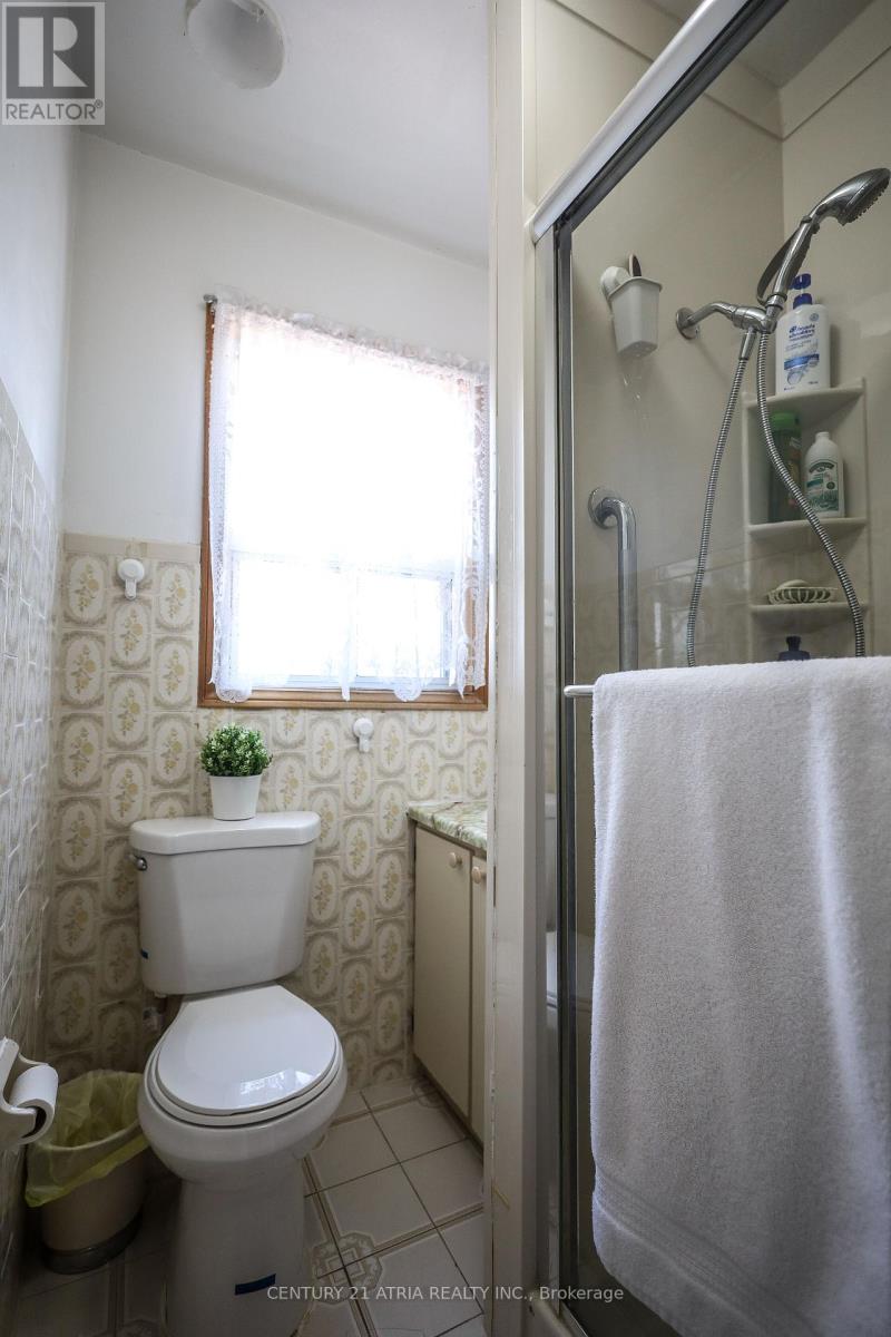 869 Pape Avenue E, Toronto (Danforth Village-East York), Ontario  M4K 3T7 - Photo 24 - E12292620